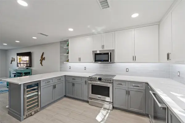 2700 Bayshore Boulevard #560, DUNEDIN, FL 34698