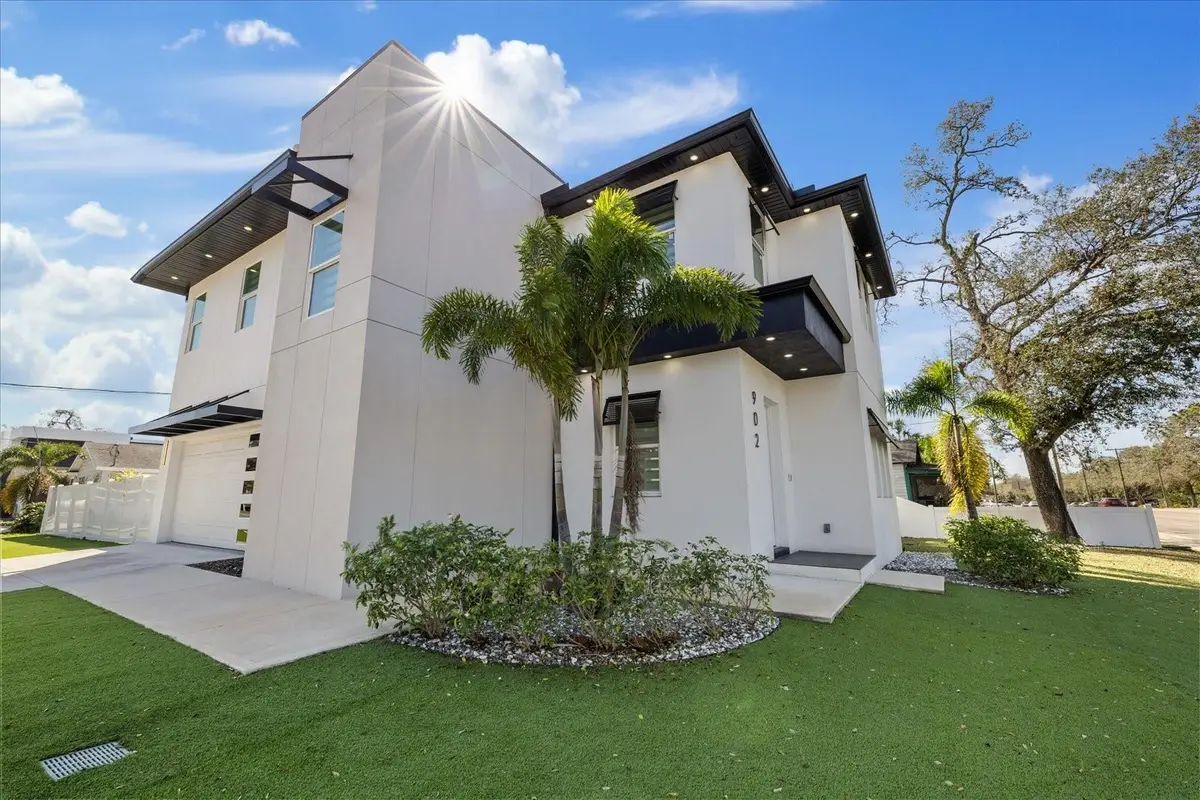 902 W Sligh Avenue, Tampa, FL 33604 - #1