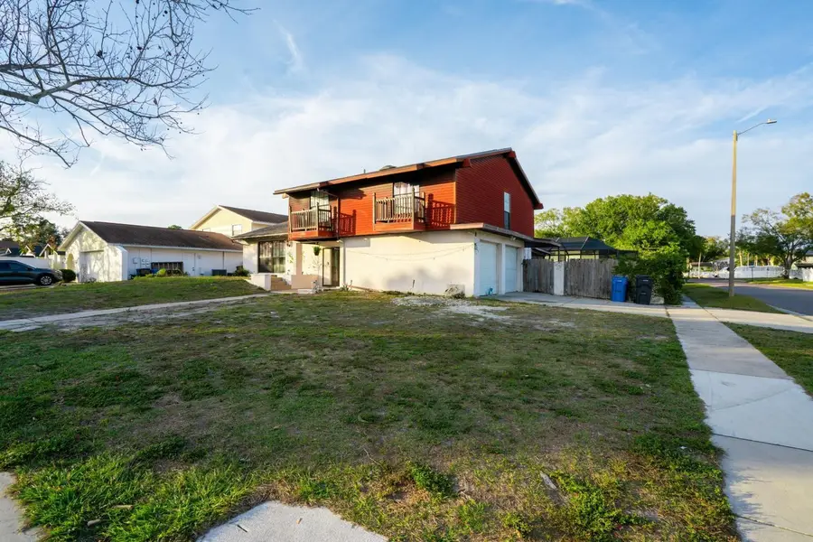 7501 Twelve Oaks Boulevard, Tampa, FL 33634 - Image #2