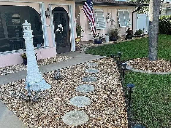 4114 Yucatan Circle, PORT CHARLOTTE, FL 33948