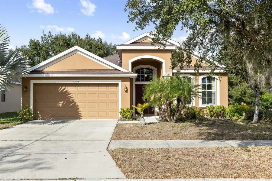 10925 Rockledge View Drive, Riverview, FL 33579 - Image #2