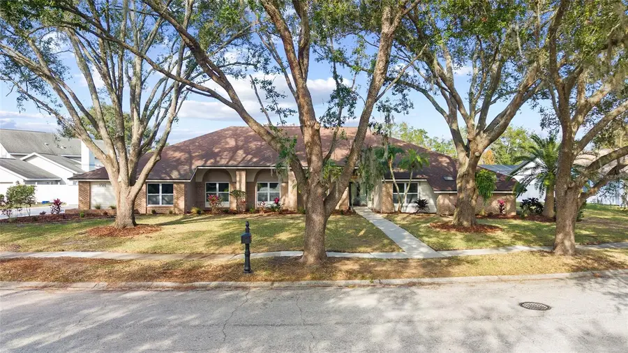 17917 Clear Lake Drive, Lutz, FL 33548 - Image #2