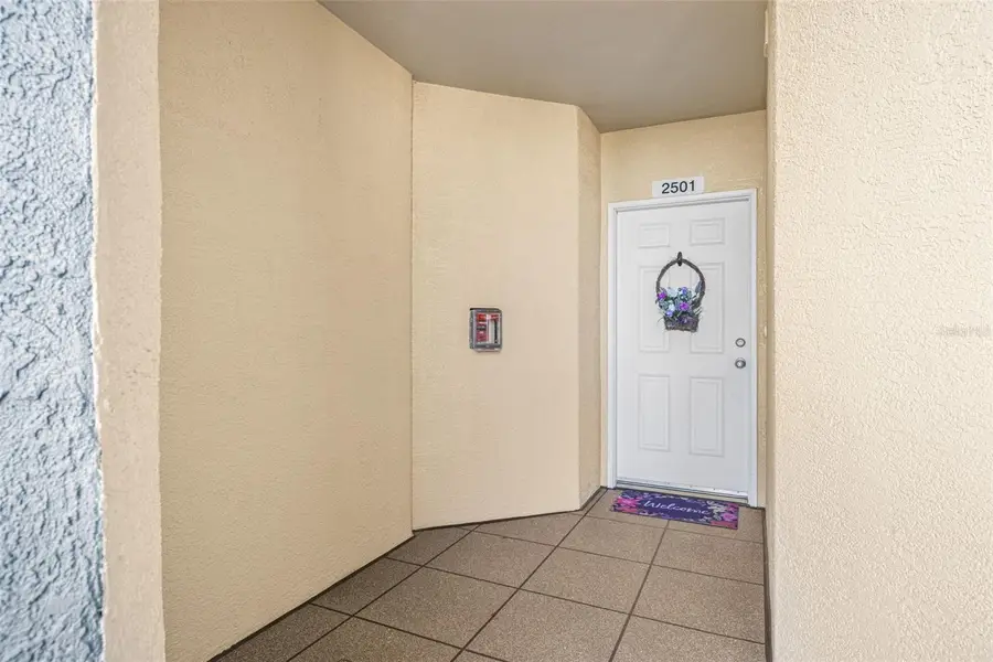 960 Starkey Road #2501, Largo, FL 33771 - Image #2