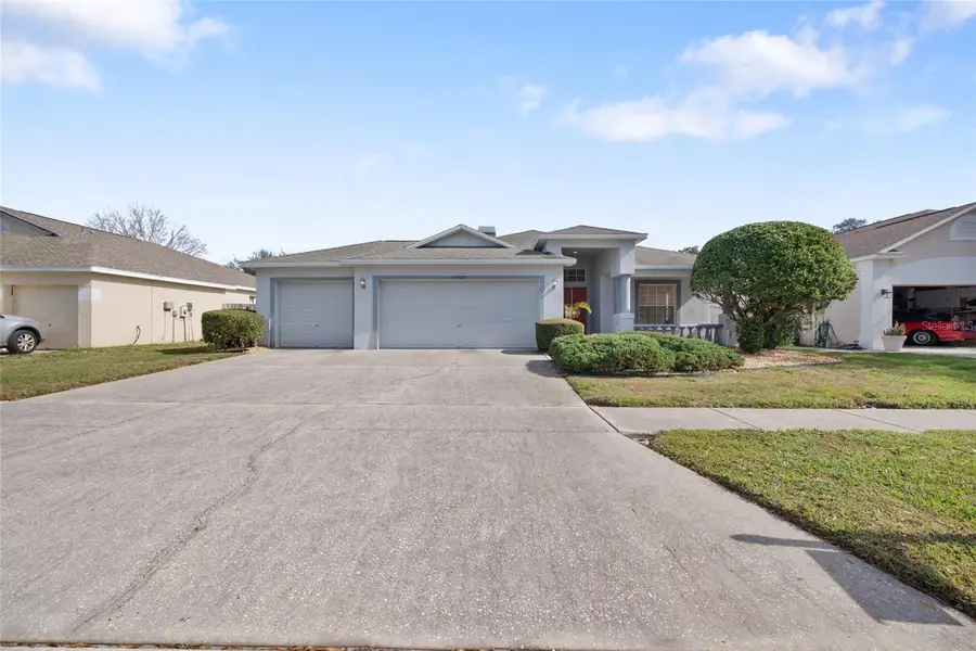 12903 Lake Ventana Drive, Tampa, FL 33625 - Image #2