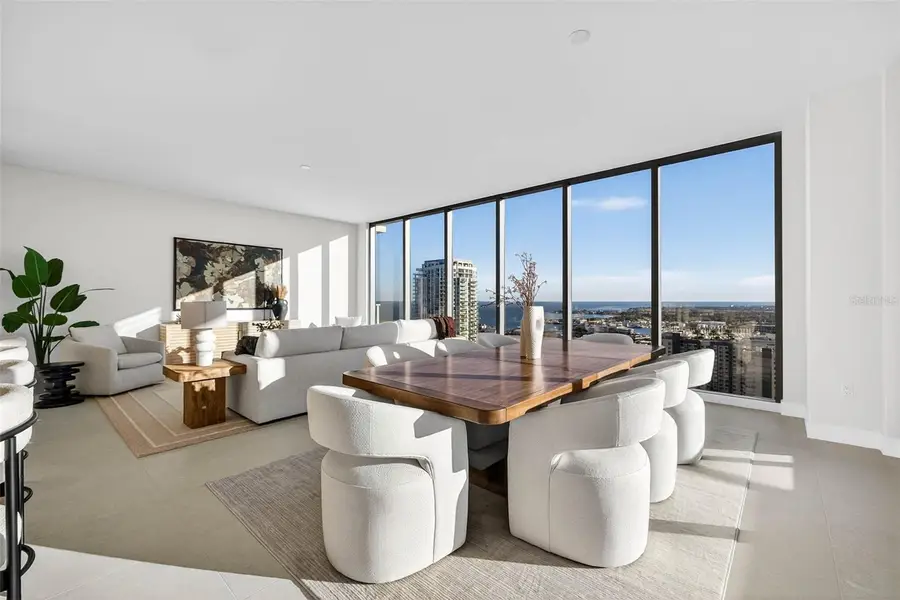 275 1st Ave S #2706, Saint Petersburg, FL 33701 - #2