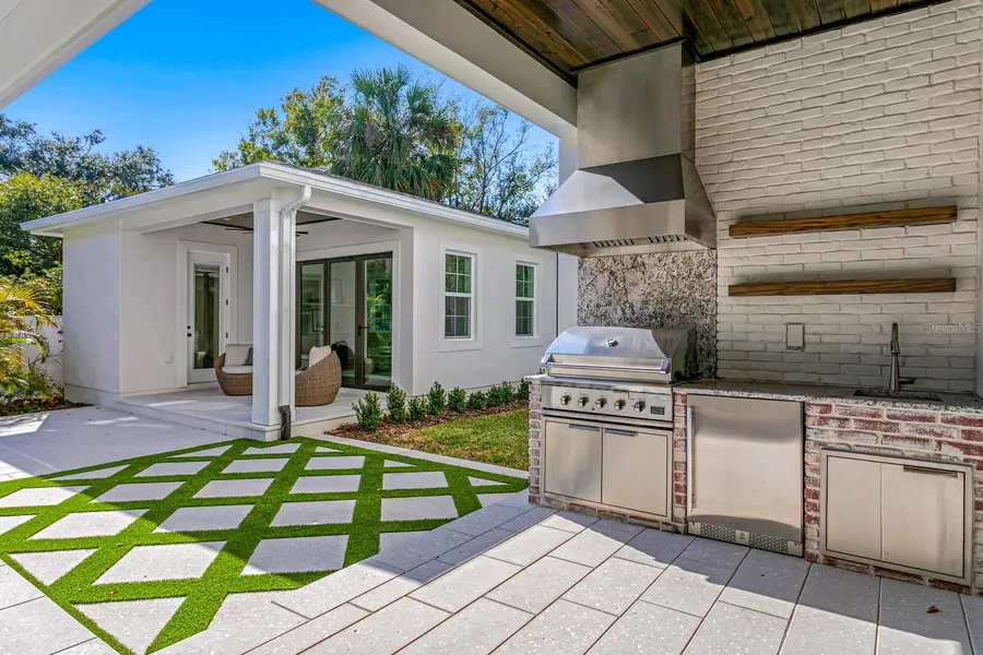 4536 W Swann Avenue, Tampa, FL 33609 - Image #3