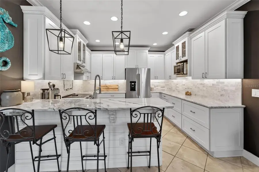 5455 Sunset Falls Drive, Apollo Beach, FL 33572 - Image #3