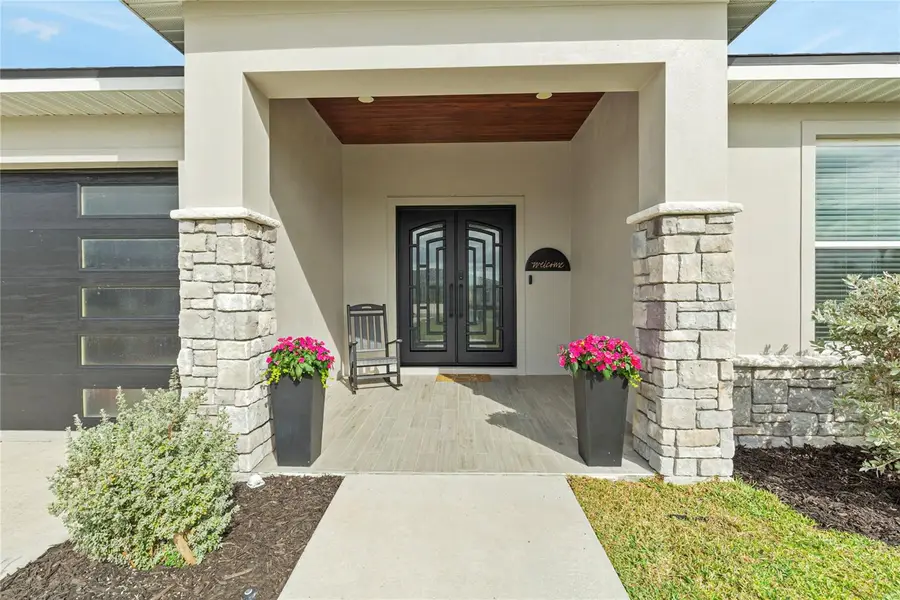 32923 Drake Estates Way, Dade City, FL 33525 - Image #3