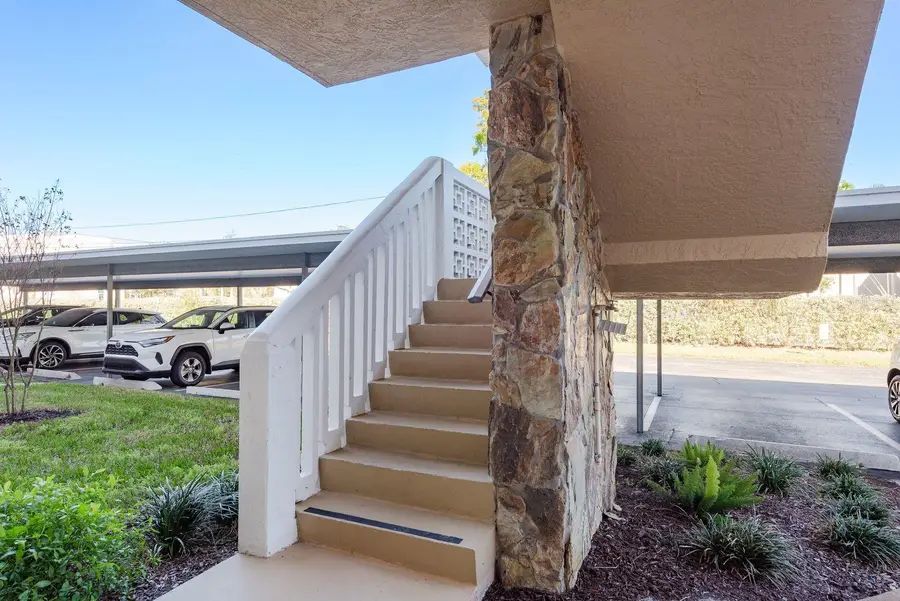 5095 Bay Street Ne #205, Saint Petersburg, FL 33703 - #3