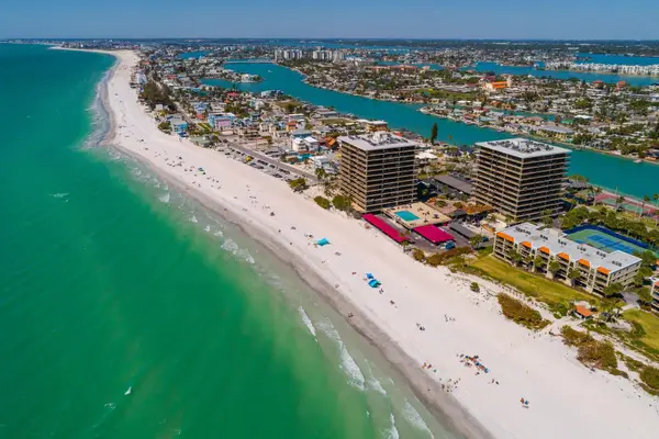 7650 Bayshore Drive #1105 & 1106, TREASURE ISLAND, FL 33706