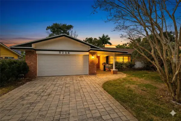 5254 Venetian Boulevard Ne, ST PETERSBURG, FL 33703