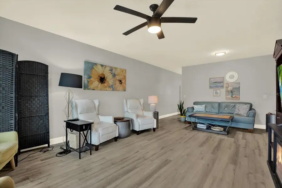 2262 Swedish Drive #14, Clearwater, FL 33763 - Image #2