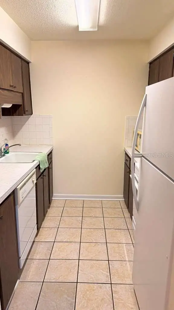 175 Picardy Villa Circle #202, Brandon, FL 33510 - Image #3