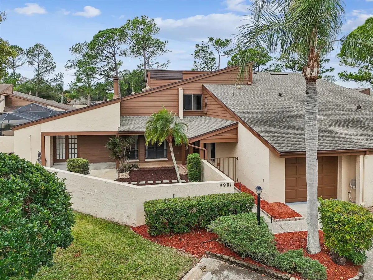 4901 Umber Way S, Tampa, FL 33624 - Image #1