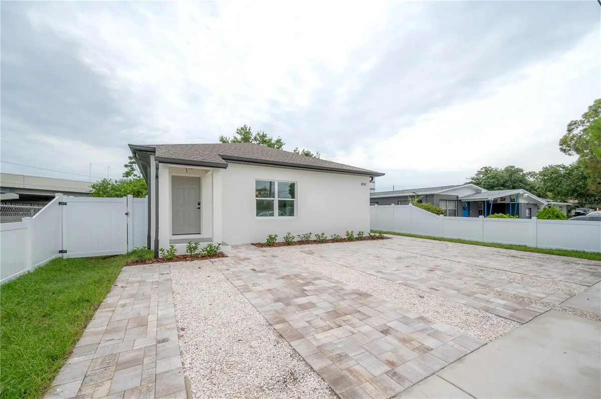 3921 W State Street #1 & 2, Tampa, FL 33609 - Image #1