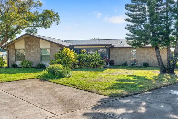 2850 Highlands Boulevard #A, PALM HARBOR, FL 34684