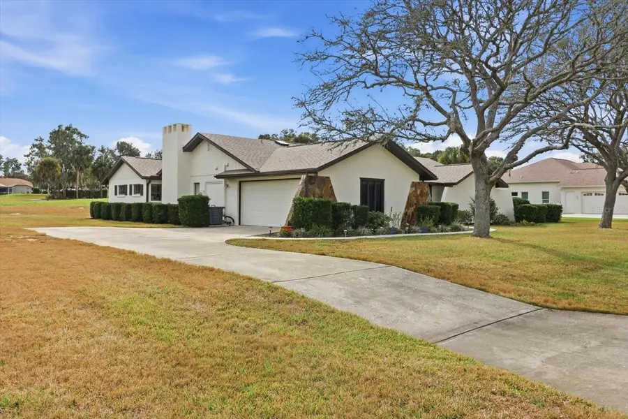 560 E Falconry Court, Hernando, FL 34442 - Image #2