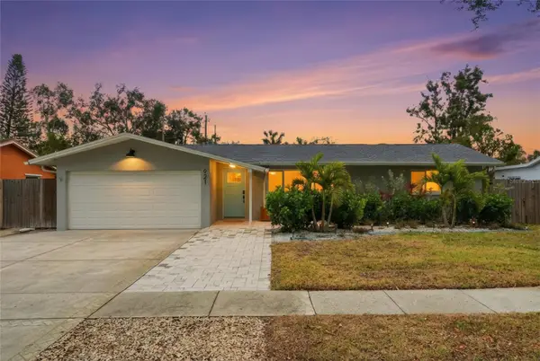 921 Deville Drive E, LARGO, FL 33771