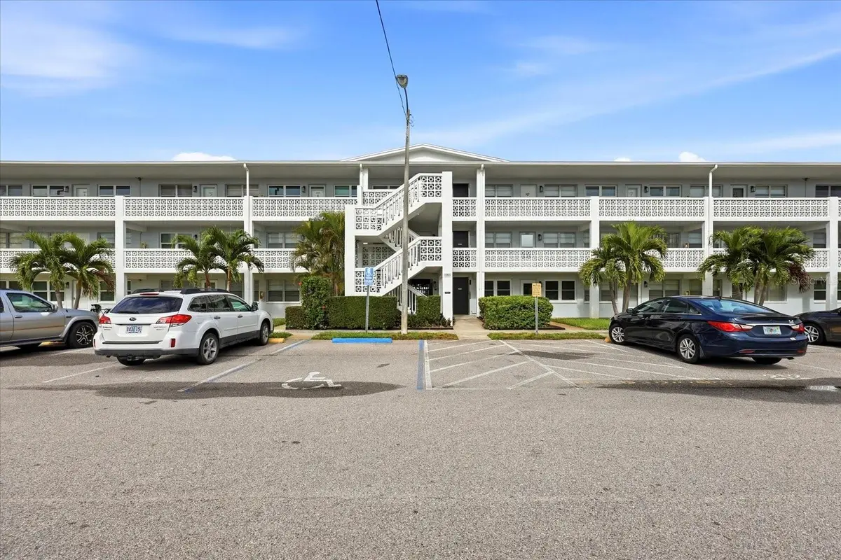 1001 77th Avenue N #307, Saint Petersburg, FL 33702 - Image #1