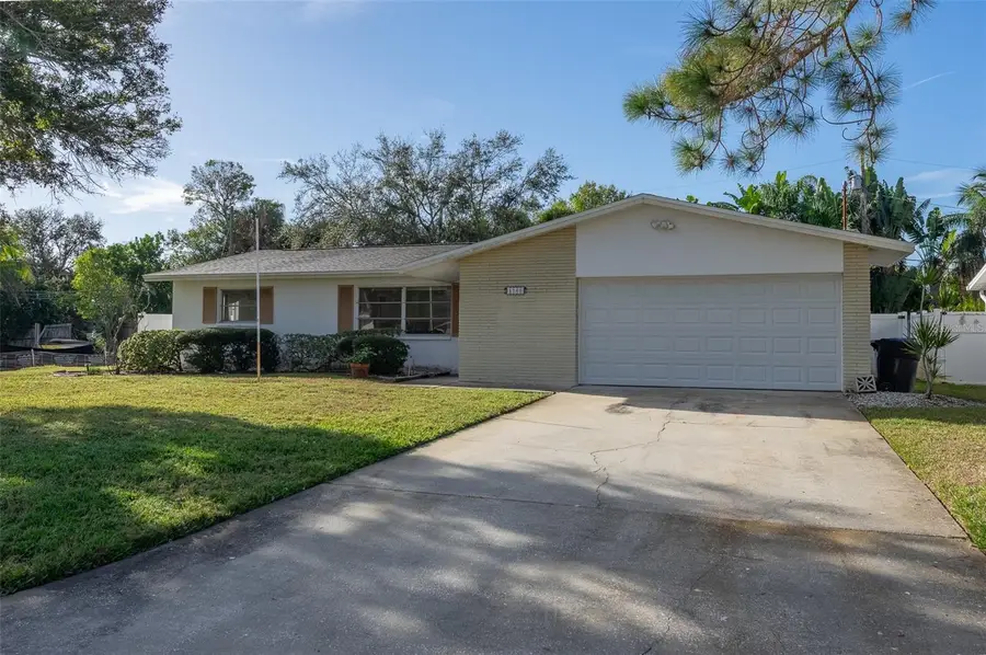 1760 Georgia Avenue Ne, Saint Petersburg, FL 33703 - Image #2