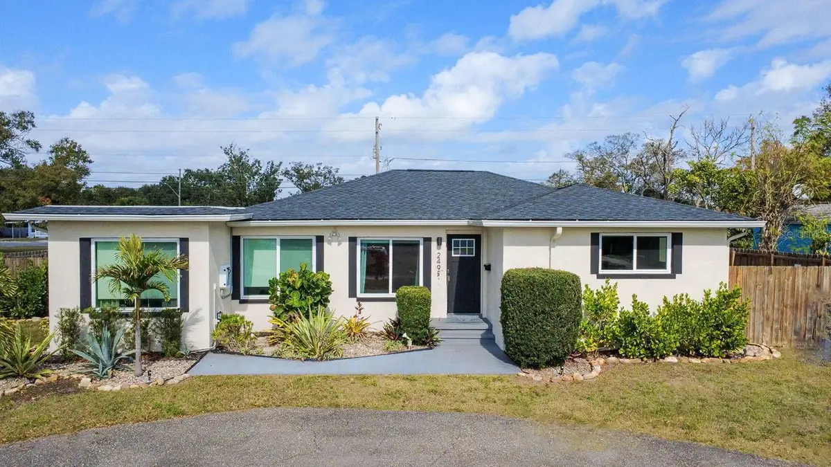 2495 37th Avenue N, Saint Petersburg, FL 33713 - Image #1