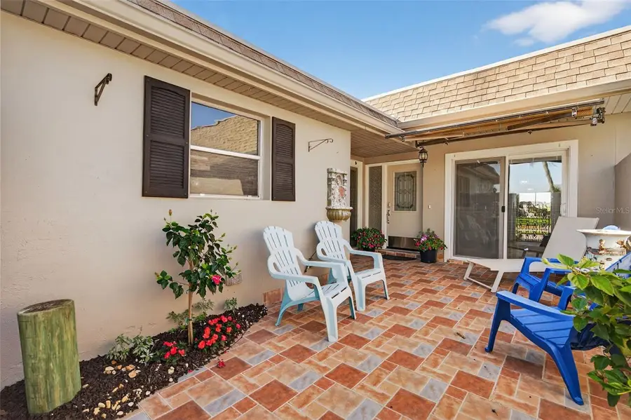 427 Boca Ciega Point Boulevard N, Saint Petersburg, FL 33708 - #3