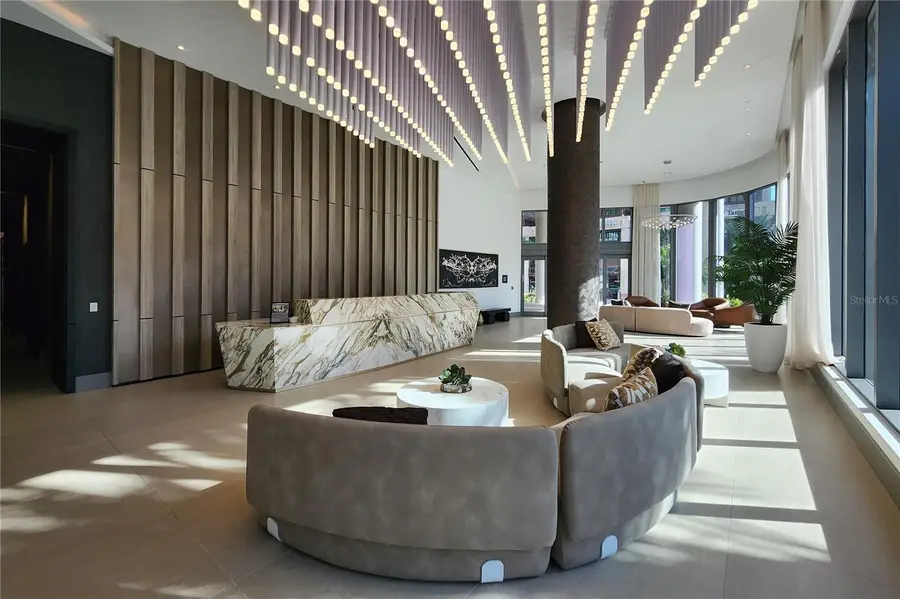 275 1st Avenue S #1504, Saint Petersburg, FL 33701 - Image #2