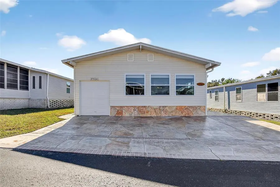 37526 Rio Lane, Zephyrhills, FL 33541 - #2