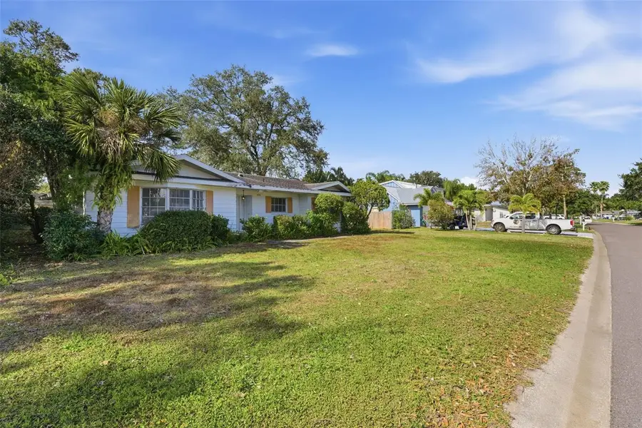 2310 Harrison Drive, Dunedin, FL 34698 - #2