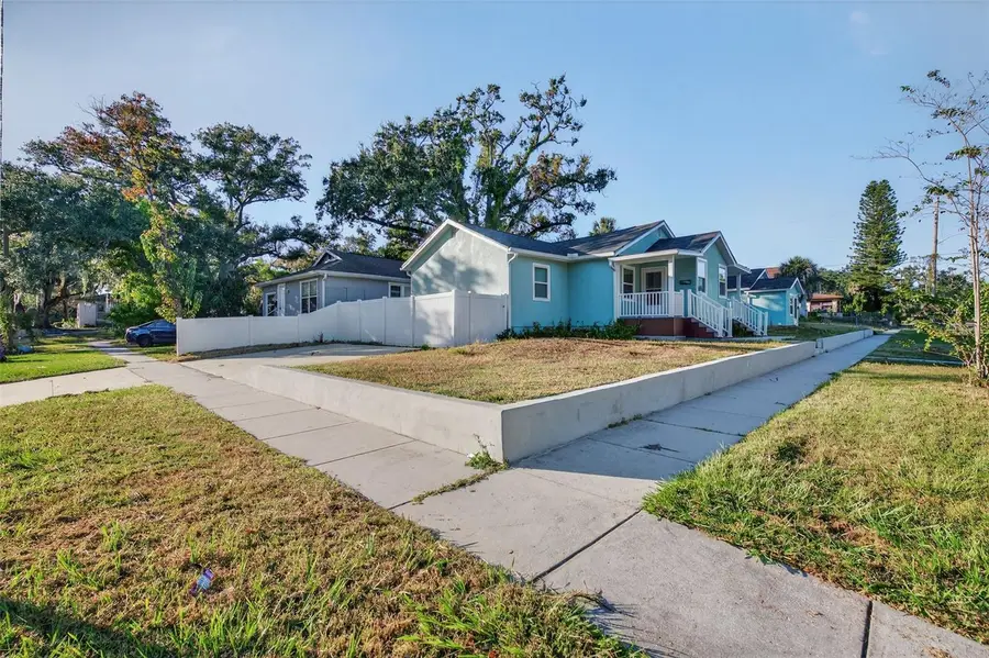 1933 10th Street S, Saint Petersburg, FL 33705 - Image #2