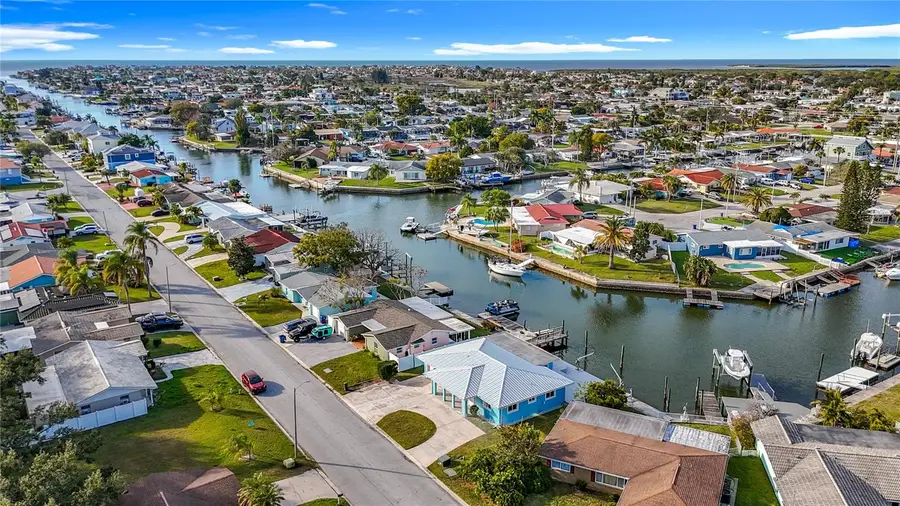 4869 Shell Stream Boulevard, New Port Richey, FL 34652 - Image #3