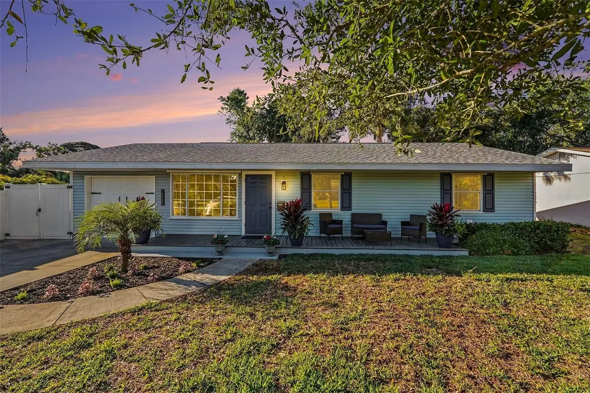 2616 Fairway Avenue S, Saint Petersburg, FL 33712 - Image #1