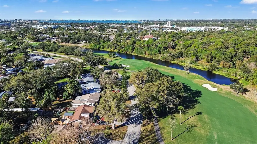 2616 Fairway Avenue S, Saint Petersburg, FL 33712 - Image #3