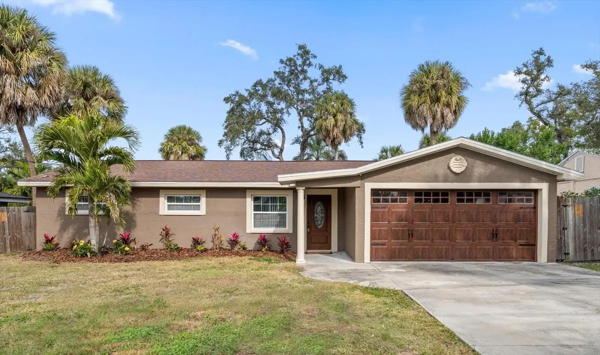 11 Jeff Road, Largo, FL 33774 - Image #1