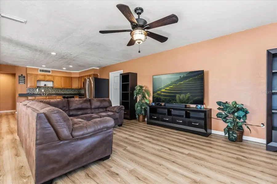 39560 Meadowood Loop, Zephyrhills, FL 33542 - #2