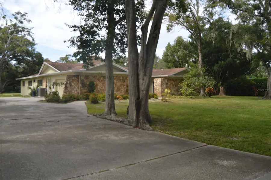 2111 Paddock Circle, Dunedin, FL 34698 - #3