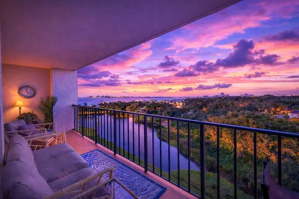 220 Belleview Boulevard #804, BELLEAIR, FL 33756