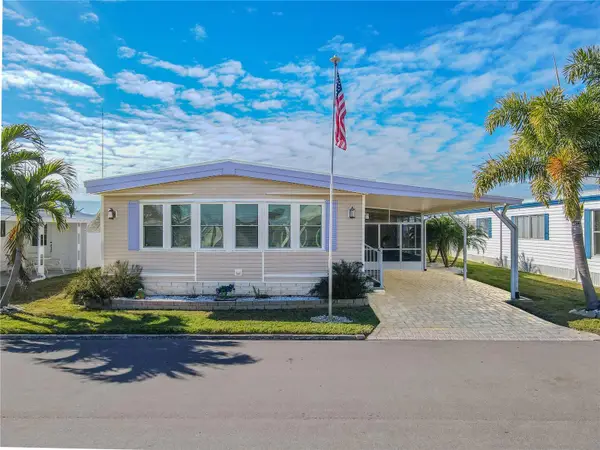 2101 Hilo Drive, HOLIDAY, FL 34691