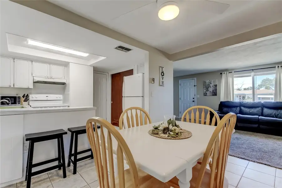 3552 Westchester Drive, Holiday, FL 34691 - Image #2