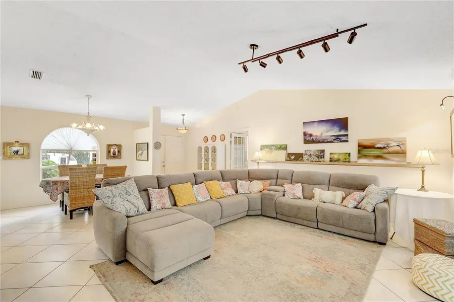 4001 Palau Drive, Sarasota, FL 34241 - #3