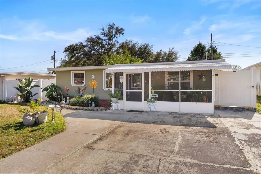 10462 116th Avenue, Largo, FL 33773 - #2