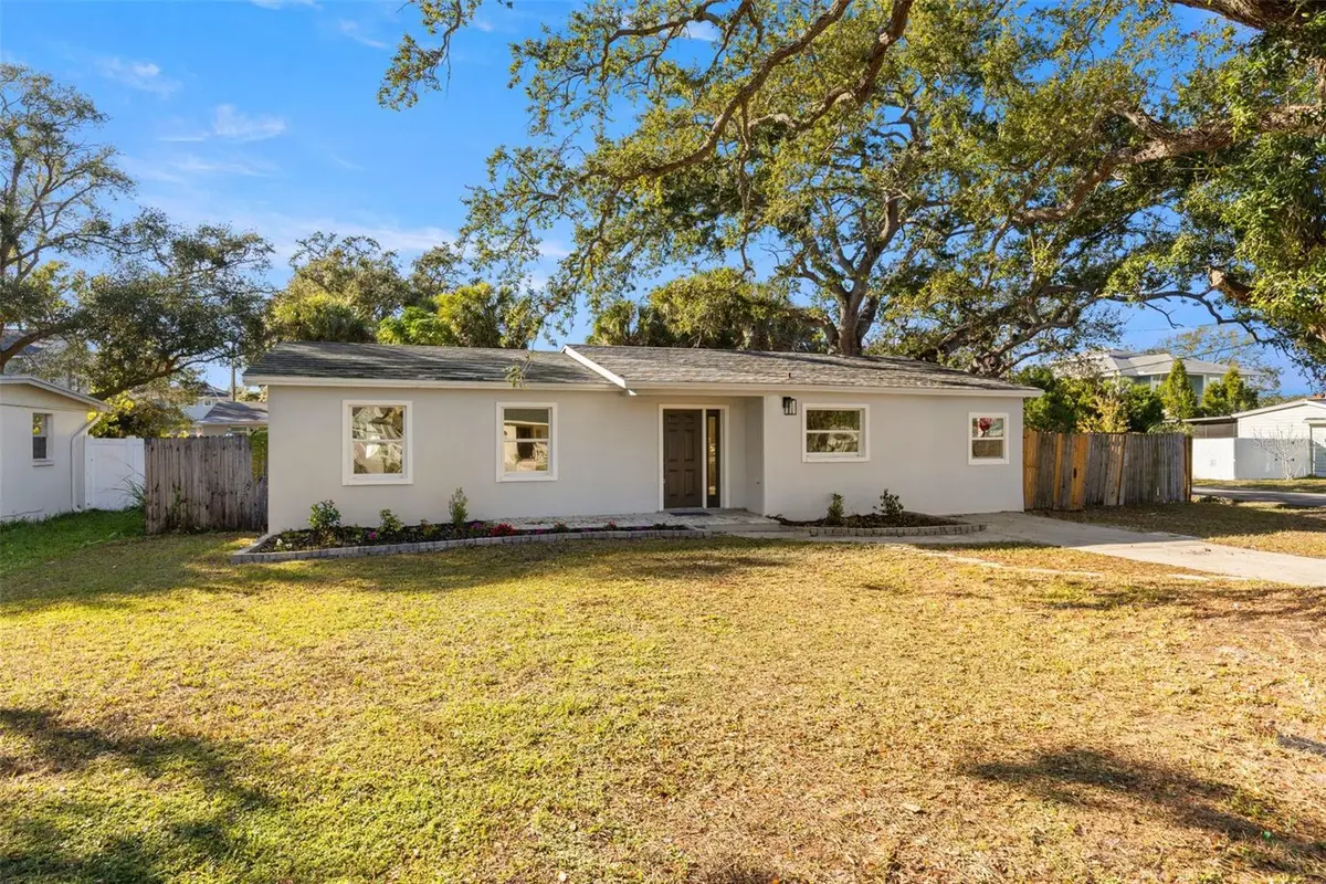 7301 S West Shore Boulevard, Tampa, FL 33616 - Image #1