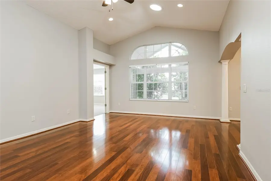 952 Talapia Loop, The Villages, FL 32162 - Image #3