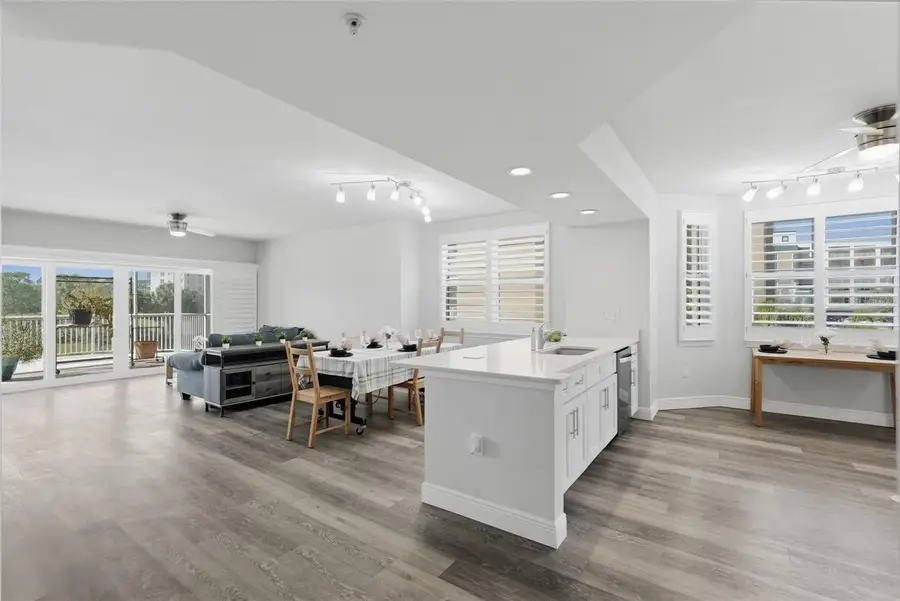 960 Starkey Road #8106, Largo, FL 33771 - Image #3