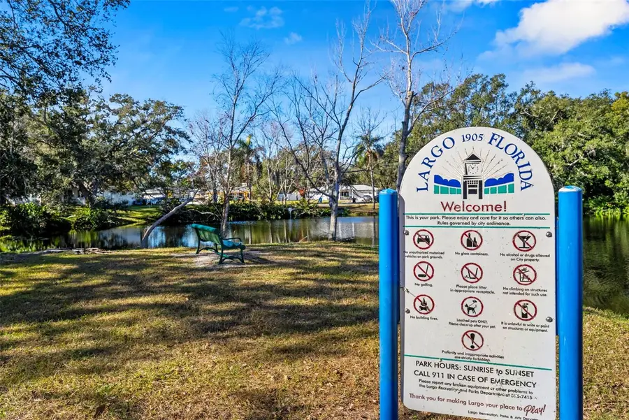 546 Forest Parkway E, Largo, FL 33771 - #3