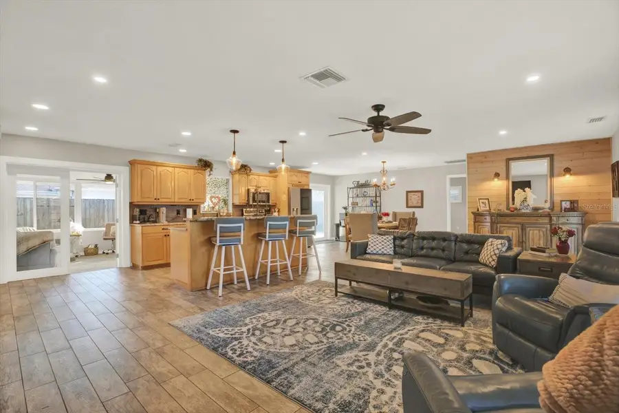 11202 91st Avenue, Seminole, FL 33772 - #3