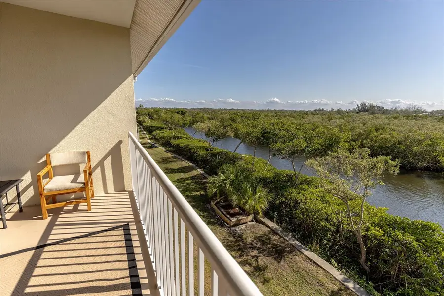 3244 Mangrove Point Drive, Ruskin, FL 33570 - #2