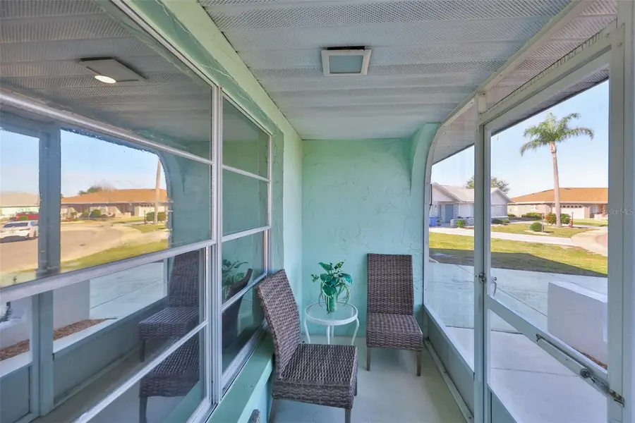 325 Green Manor Drive, Sun City Center, FL 33573 - Image #3