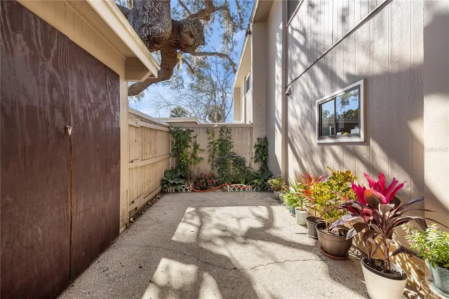 8606 Palm Lane, Temple Terrace, FL 33637 - #3