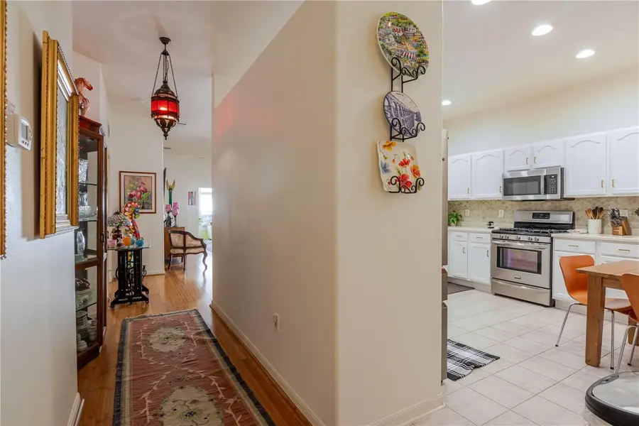 31500 Shaker Circle, Wesley Chapel, FL 33543 - Image #3